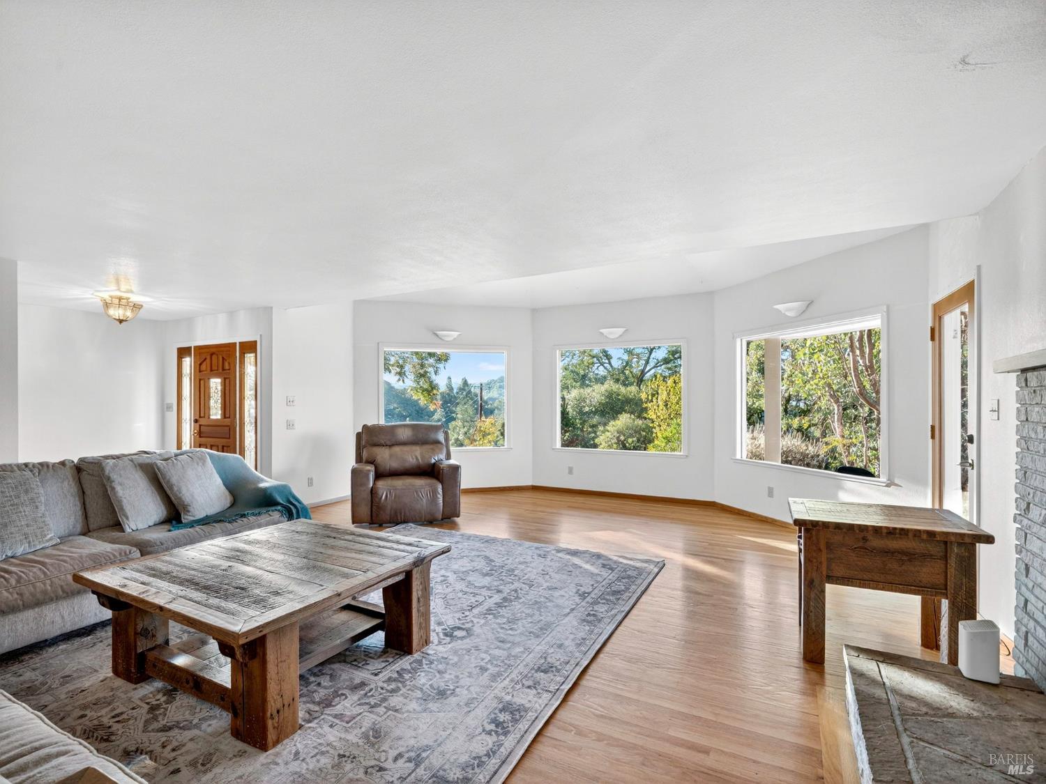 351 View Drive Ukiah CA 95482