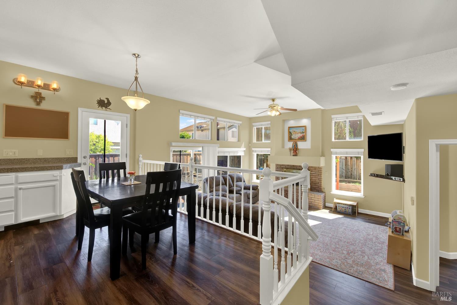 113 Deerglen Circle Vacaville CA 95687