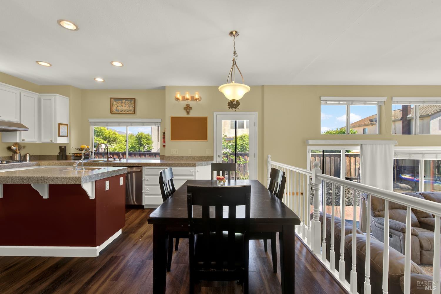 113 Deerglen Circle Vacaville CA 95687