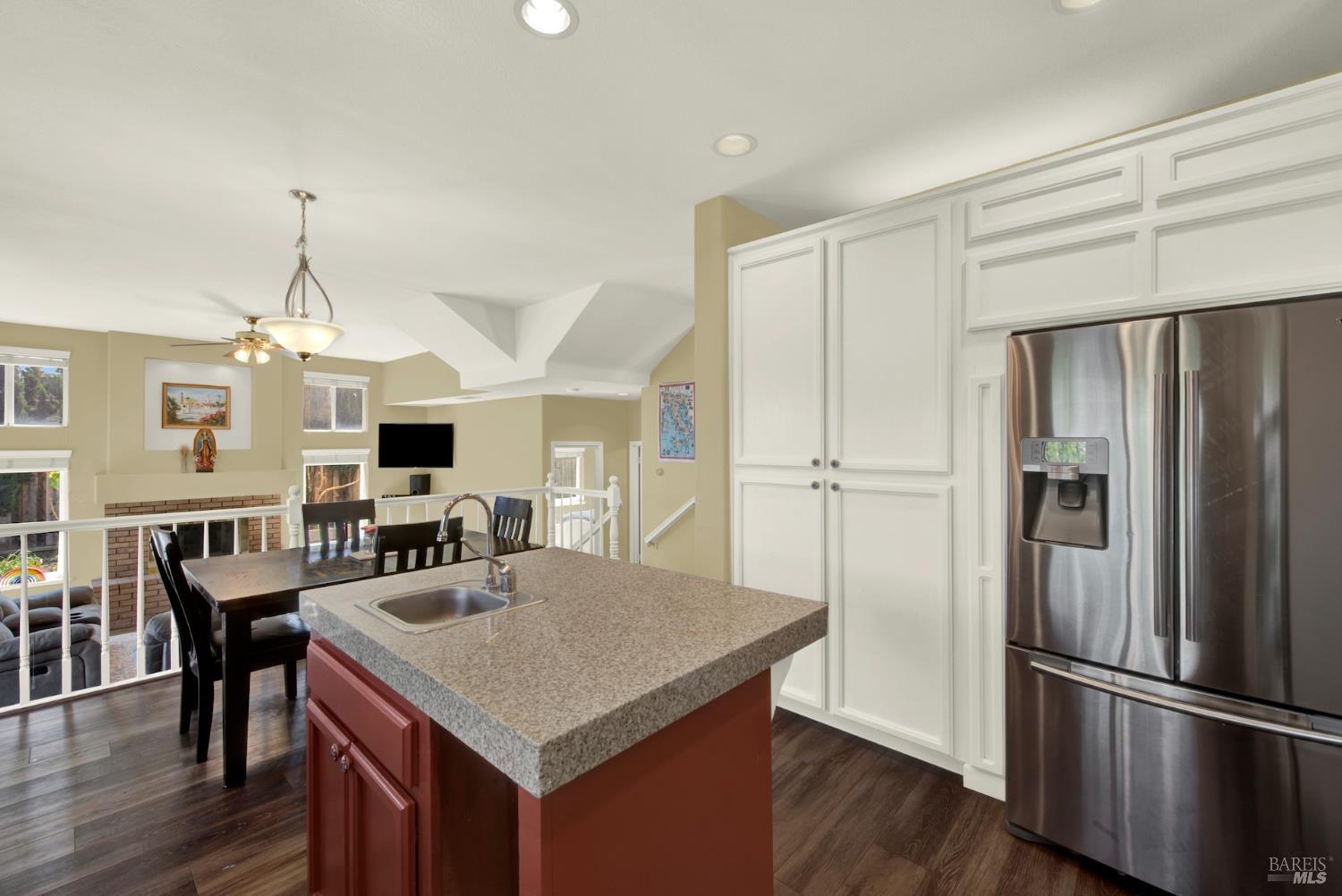 113 Deerglen Circle Vacaville CA 95687
