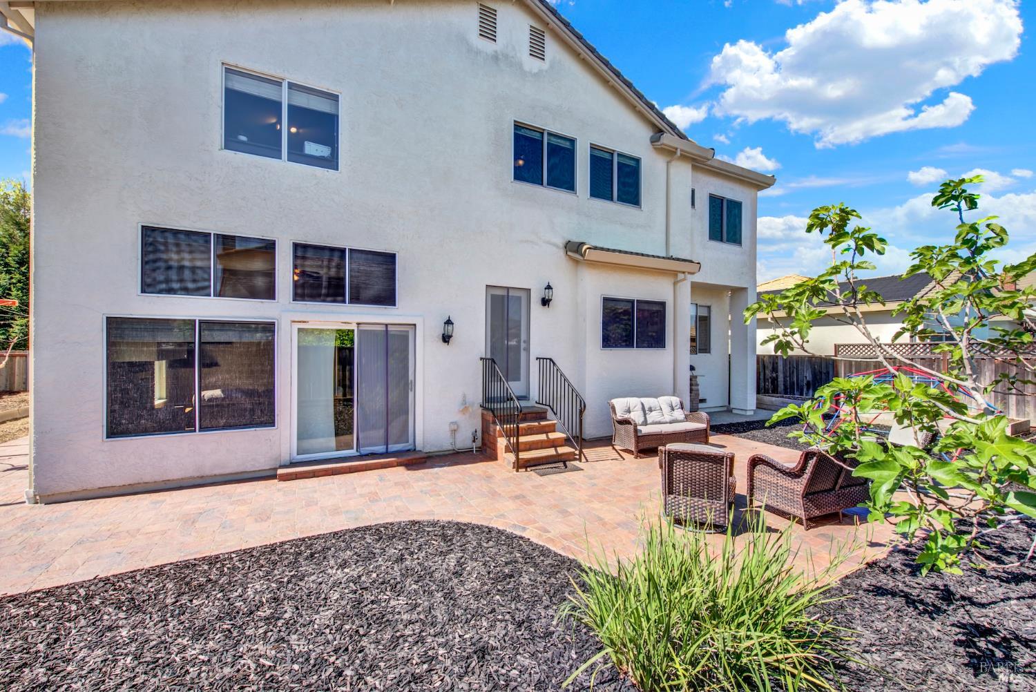 113 Deerglen Circle Vacaville CA 95687