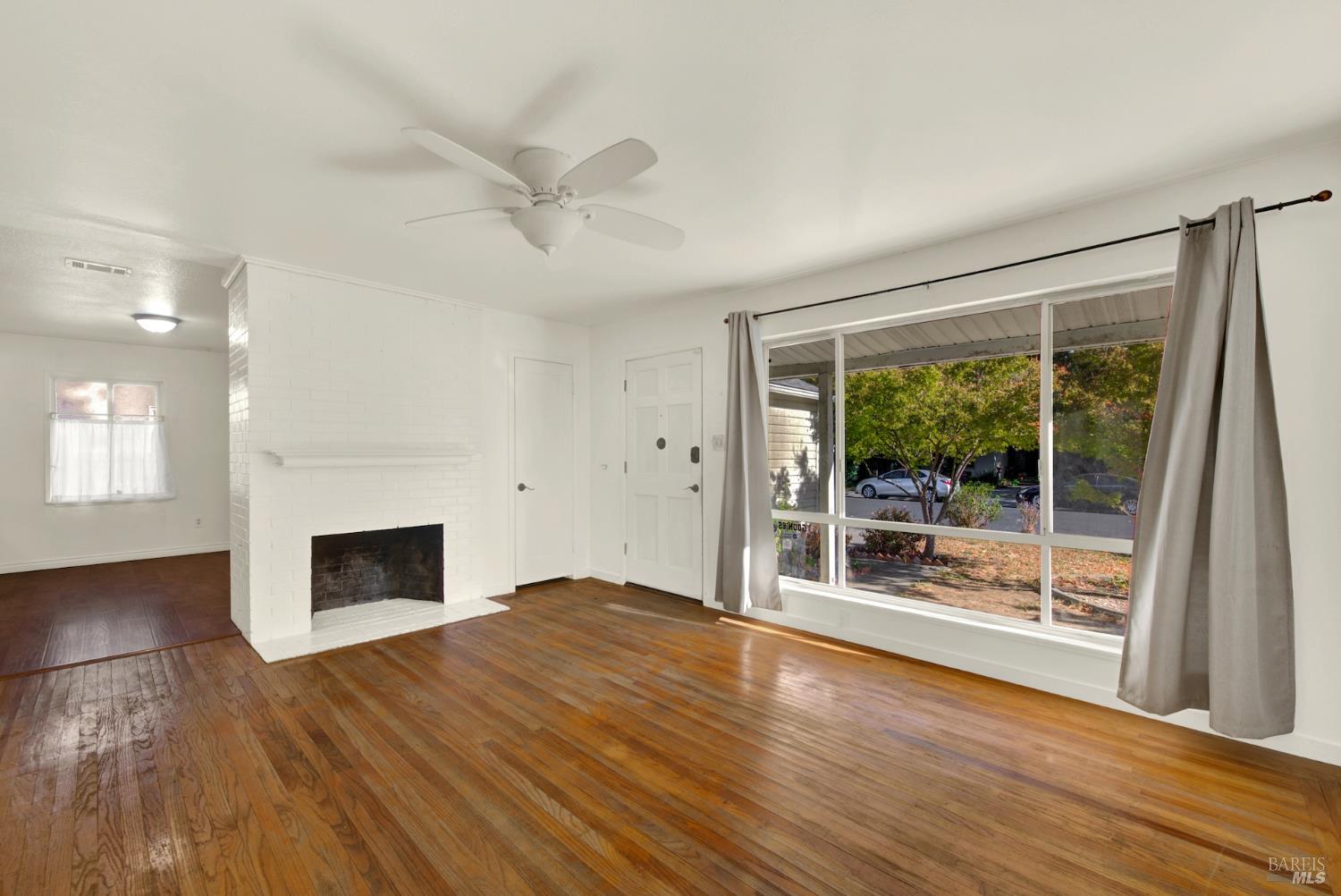 690 Camellia Way Vacaville CA 95688