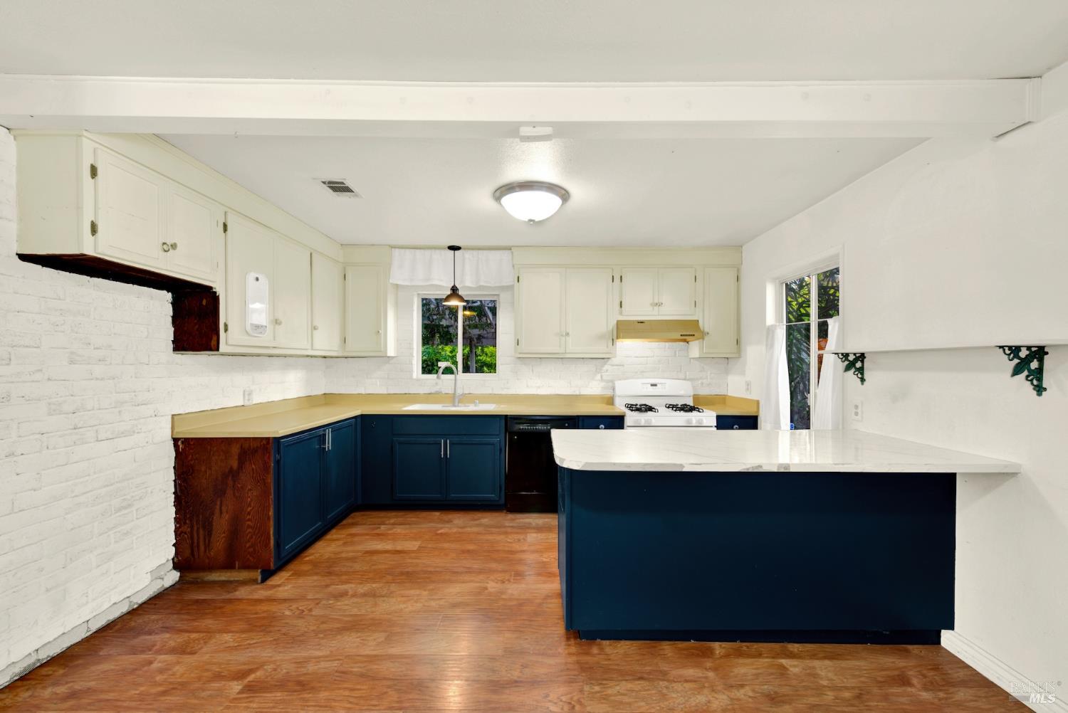 690 Camellia Way Vacaville CA 95688