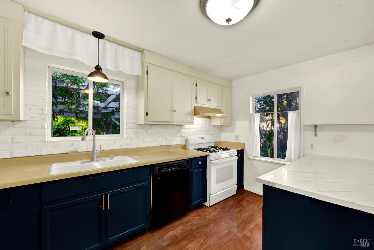 690 Camellia Way Vacaville CA 95688