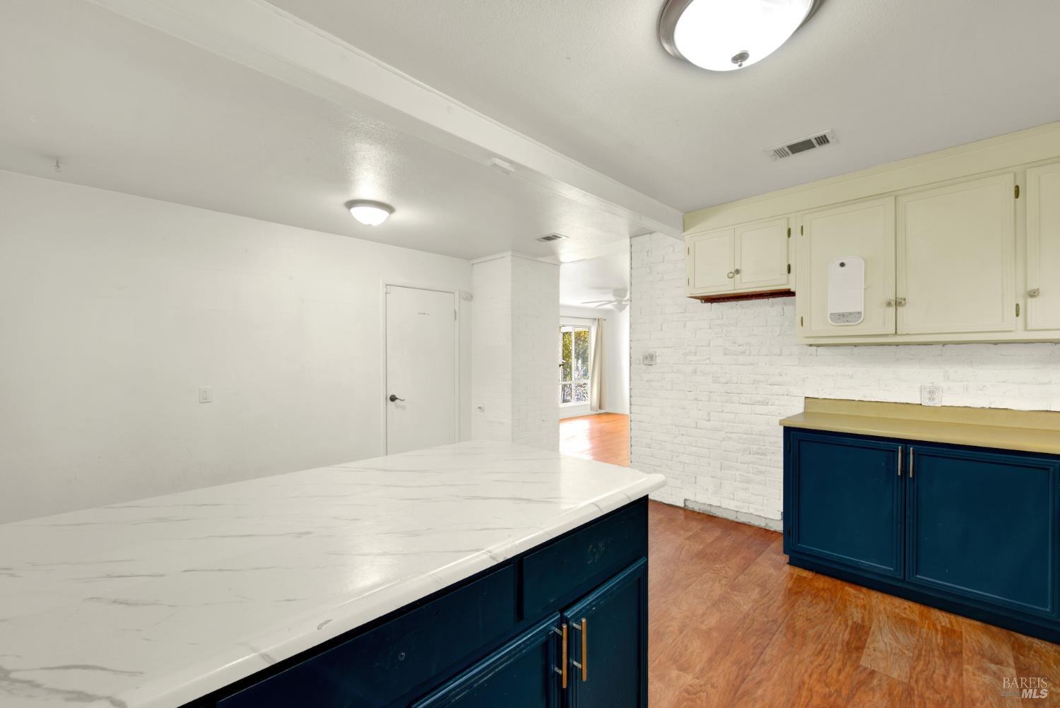 690 Camellia Way Vacaville CA 95688