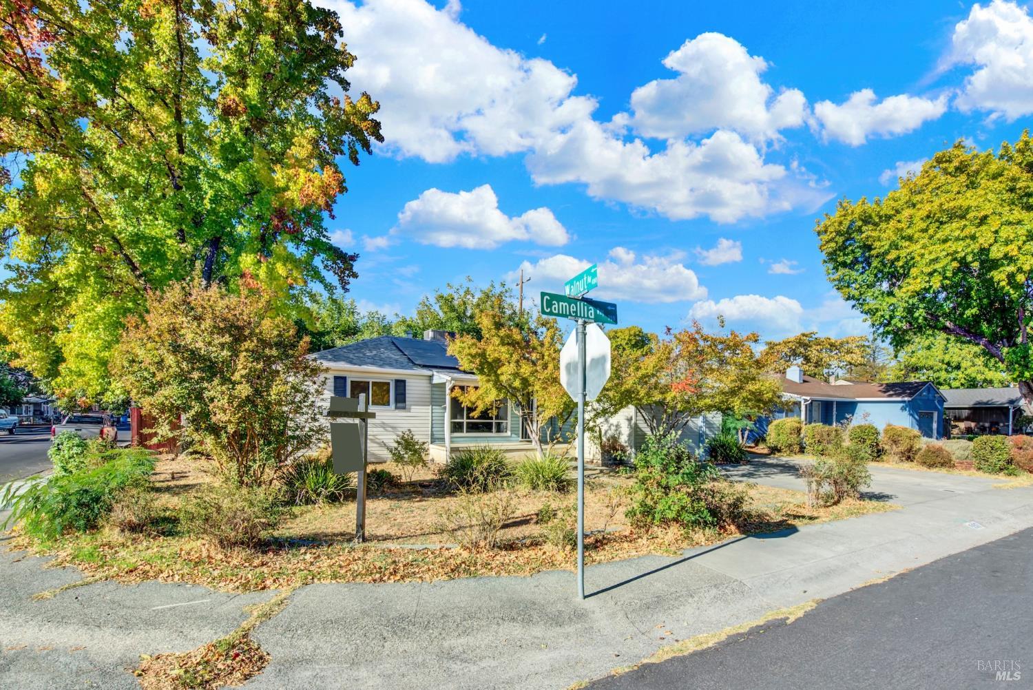 690 Camellia Way Vacaville CA 95688
