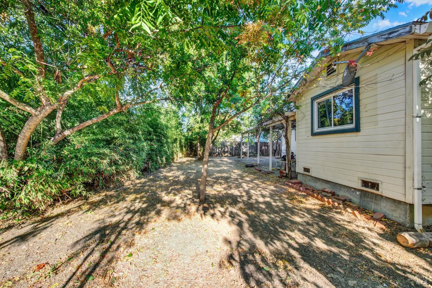 690 Camellia Way Vacaville CA 95688