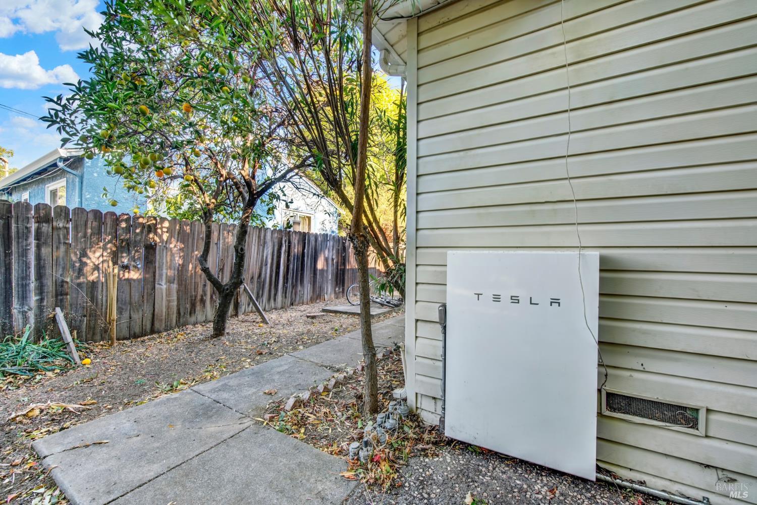 690 Camellia Way Vacaville CA 95688