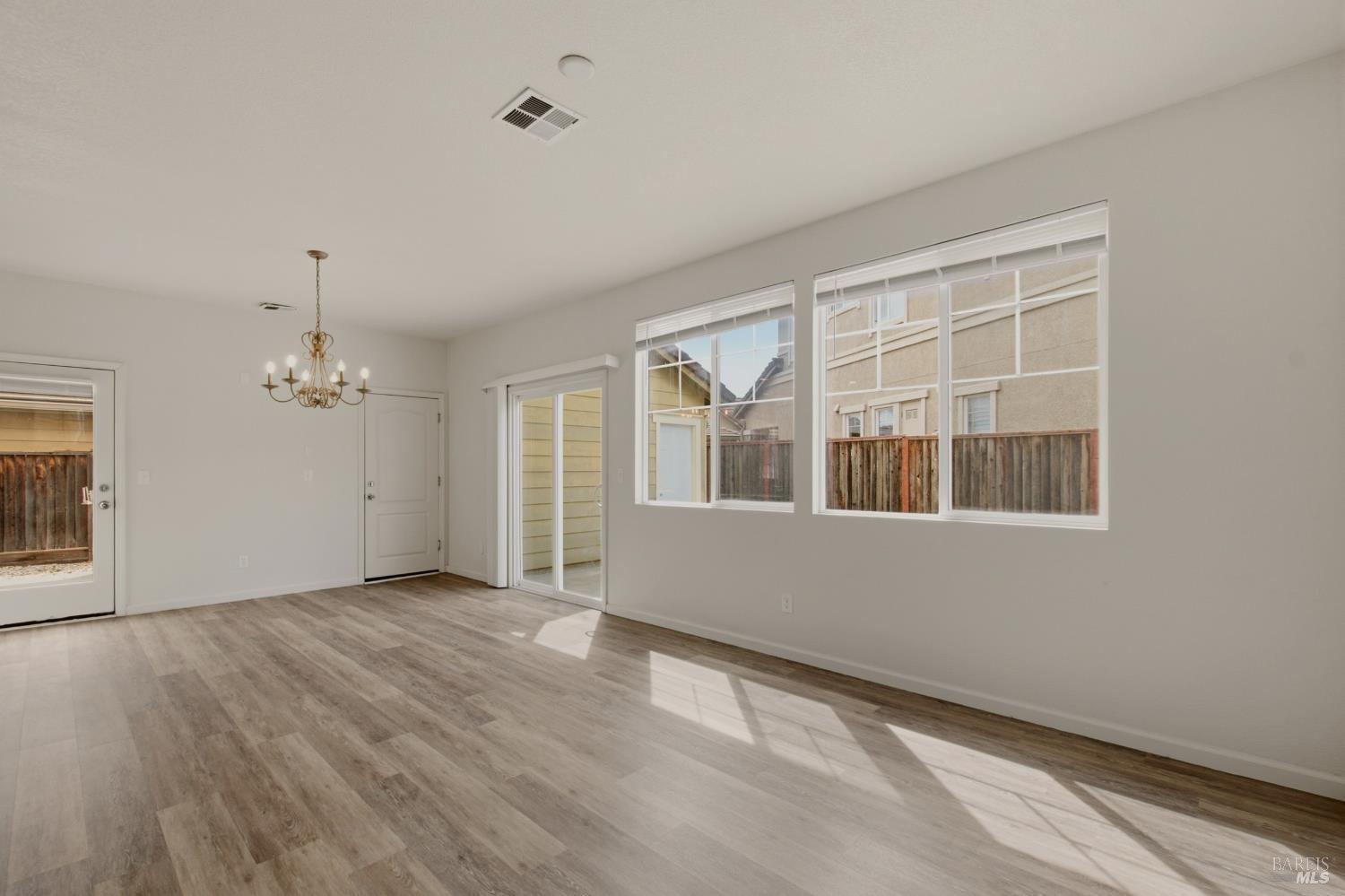 1559 Tommy Lane Fairfield CA 94533
