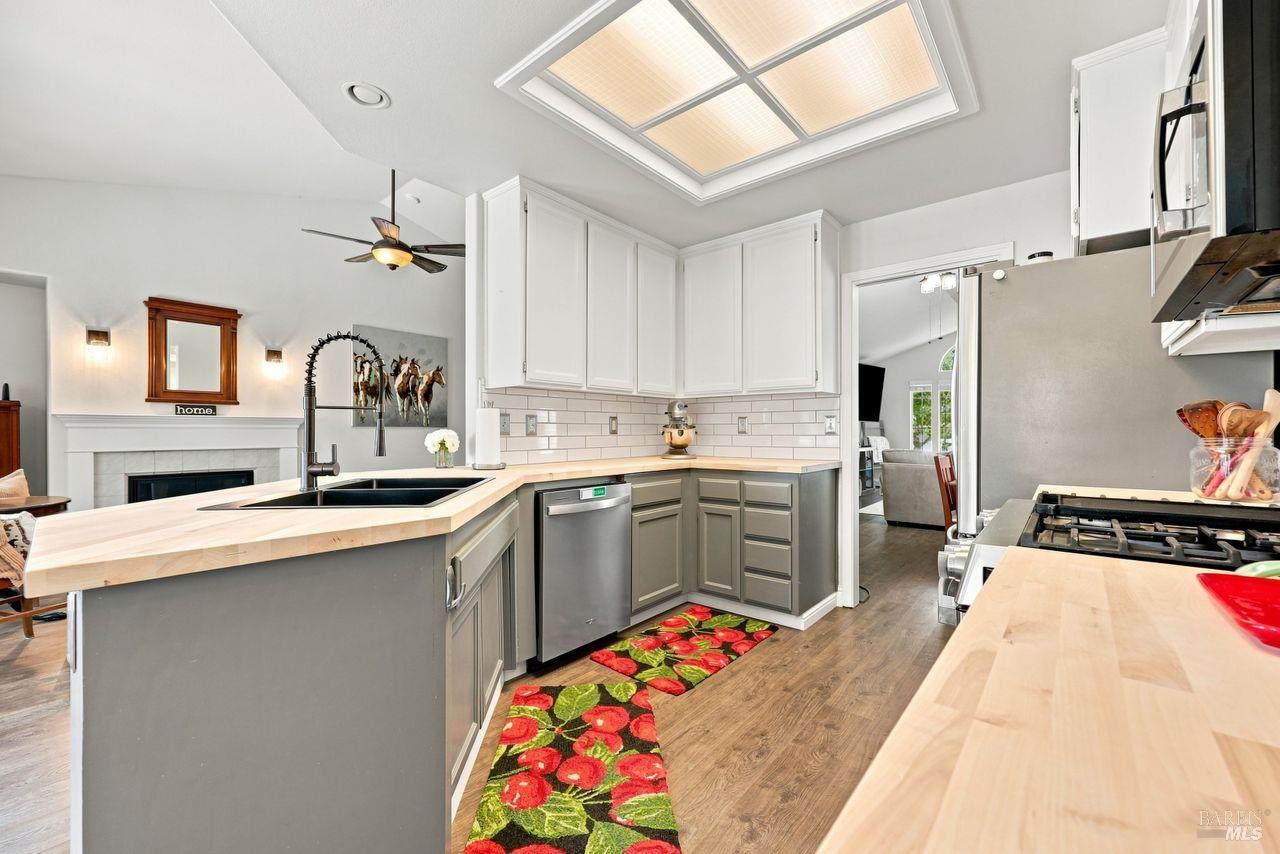 2173 Erika Street Santa Rosa CA 95403