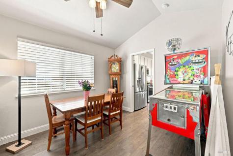 2173 Erika Street Santa Rosa CA 95403