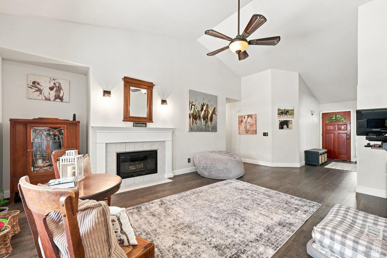 2173 Erika Street Santa Rosa CA 95403