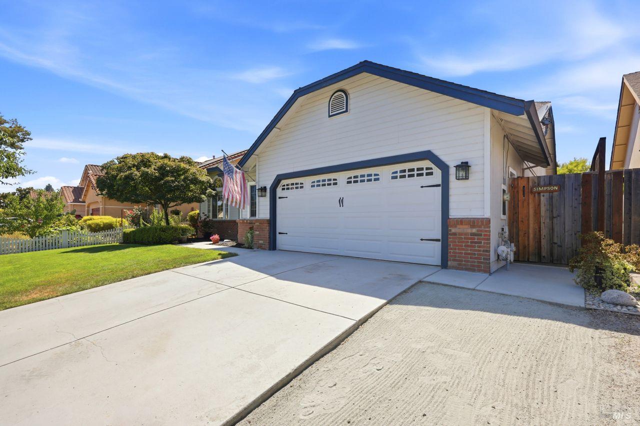2173 Erika Street Santa Rosa CA 95403