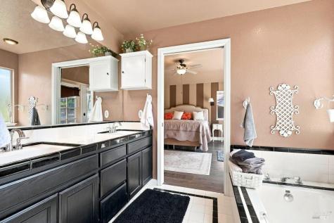 2173 Erika Street Santa Rosa CA 95403