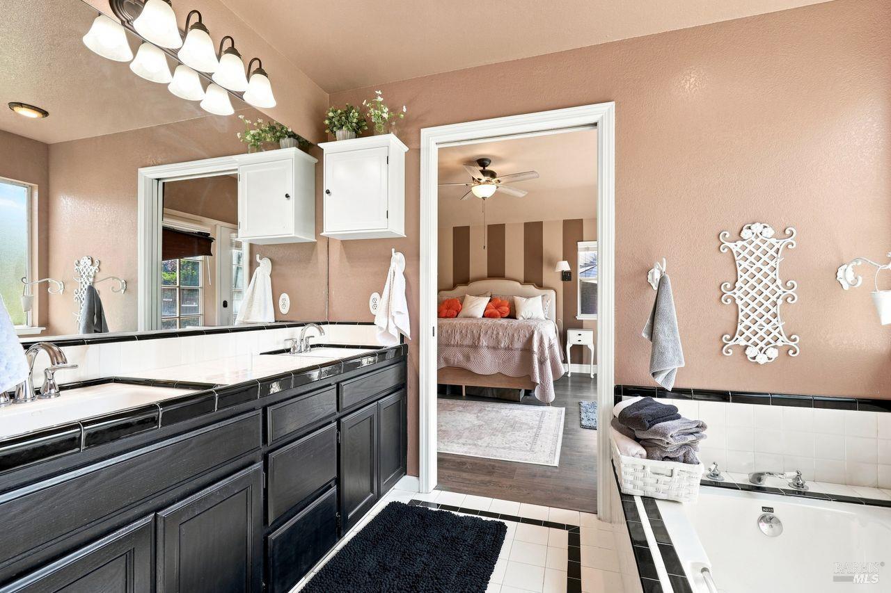 2173 Erika Street Santa Rosa CA 95403