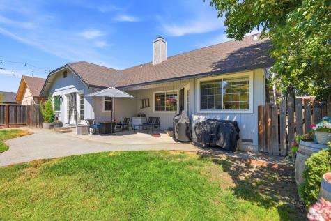 2173 Erika Street Santa Rosa CA 95403