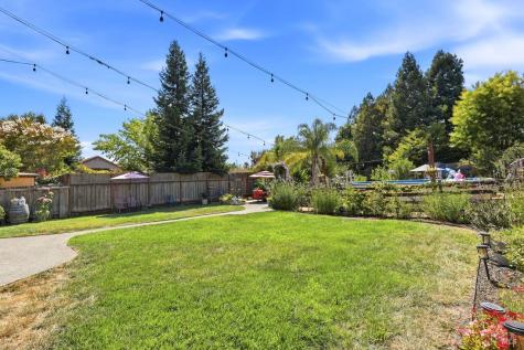 2173 Erika Street Santa Rosa CA 95403
