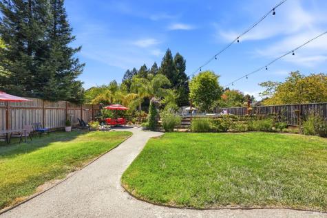 2173 Erika Street Santa Rosa CA 95403