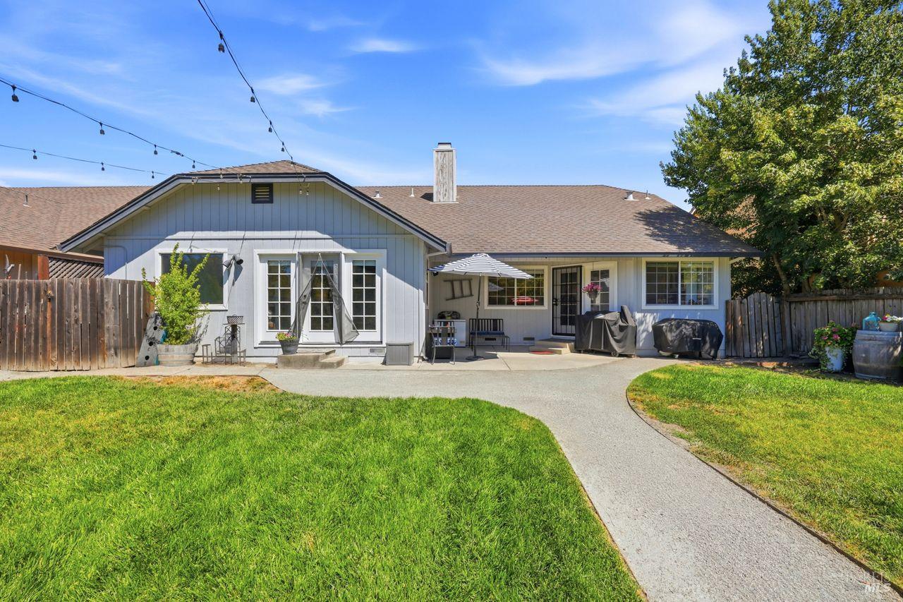 2173 Erika Street Santa Rosa CA 95403