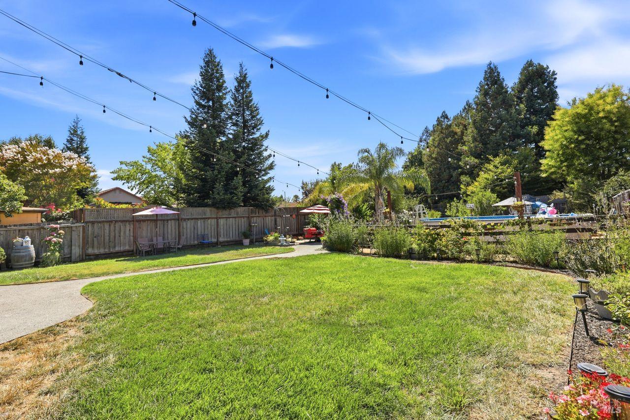2173 Erika Street Santa Rosa CA 95403
