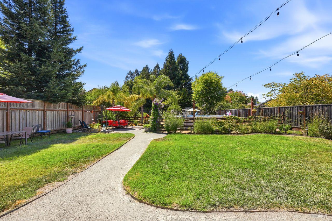 2173 Erika Street Santa Rosa CA 95403