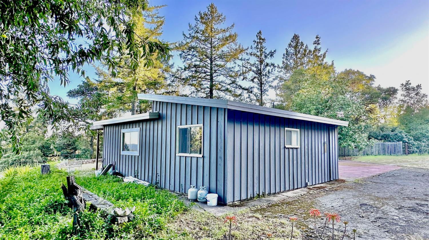 5000 Mohrhardt Ridge Road Cazadero CA 95421