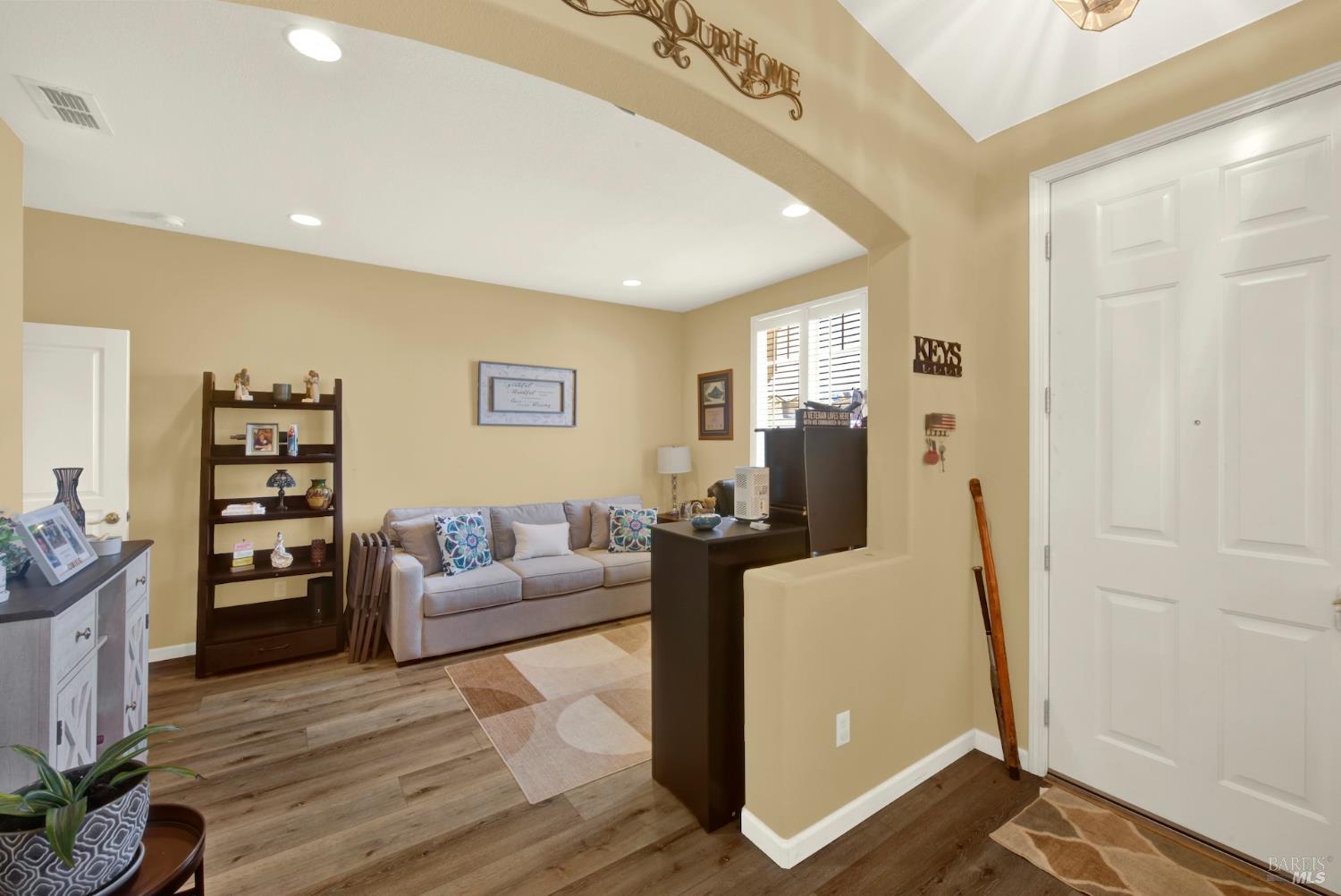 161 Currant Lane Vacaville CA 95687