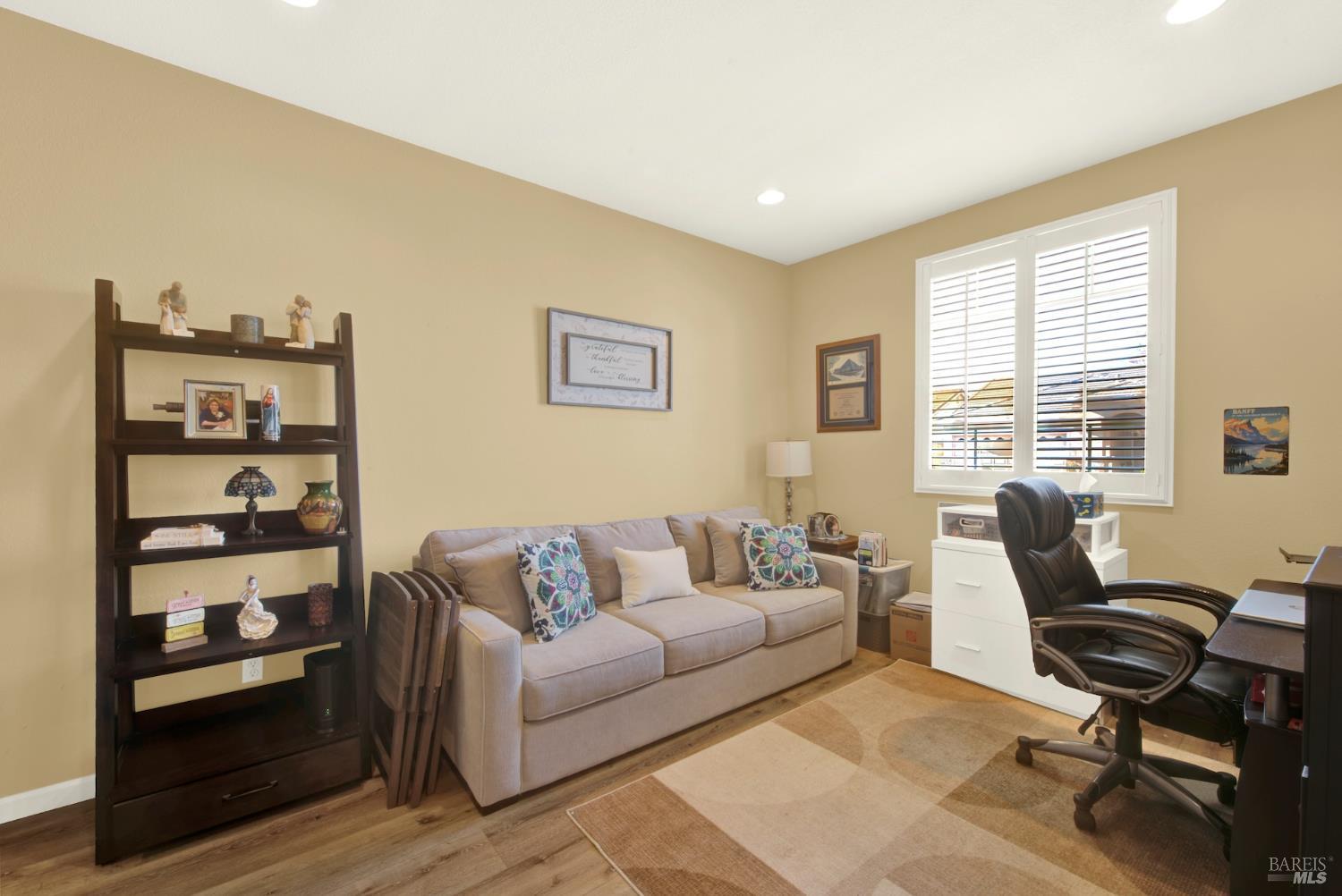 161 Currant Lane Vacaville CA 95687
