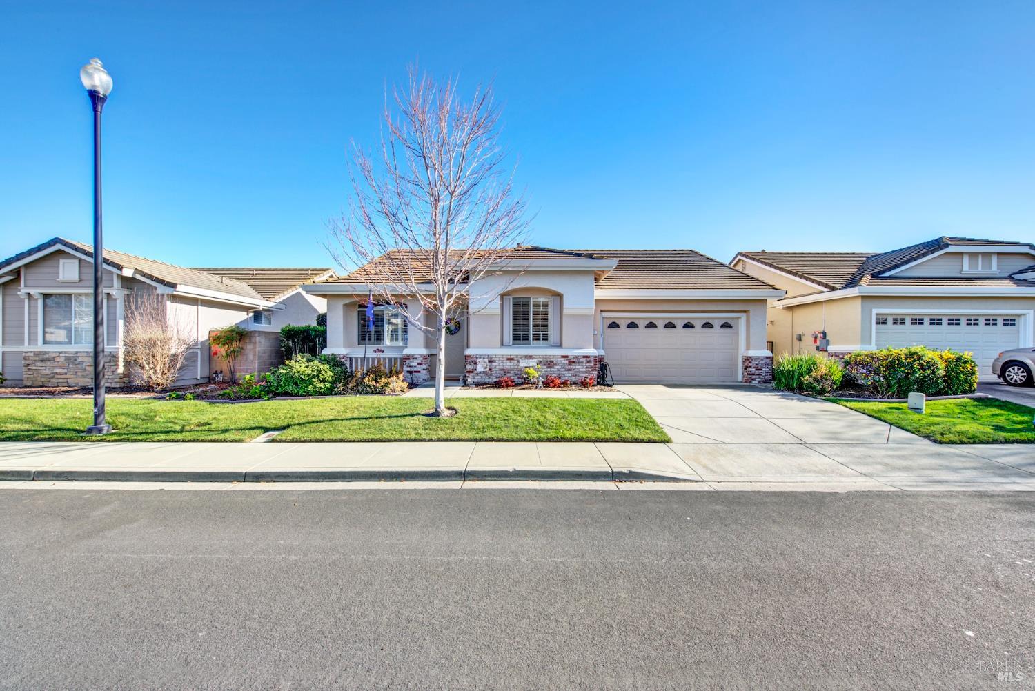 161 Currant Lane Vacaville CA 95687