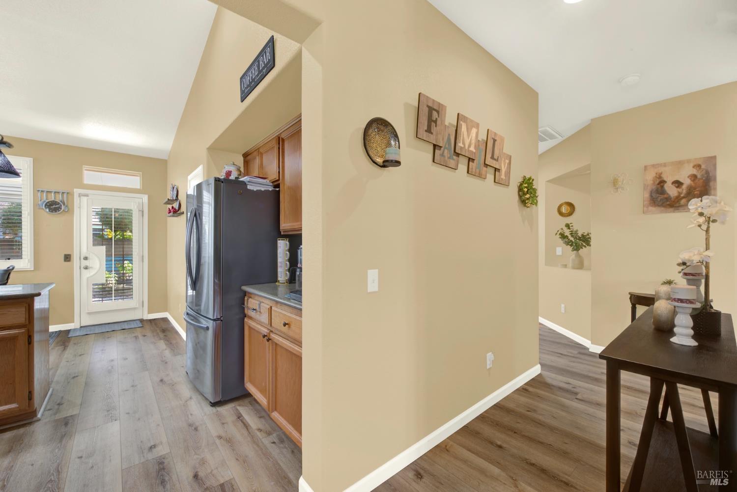 161 Currant Lane Vacaville CA 95687