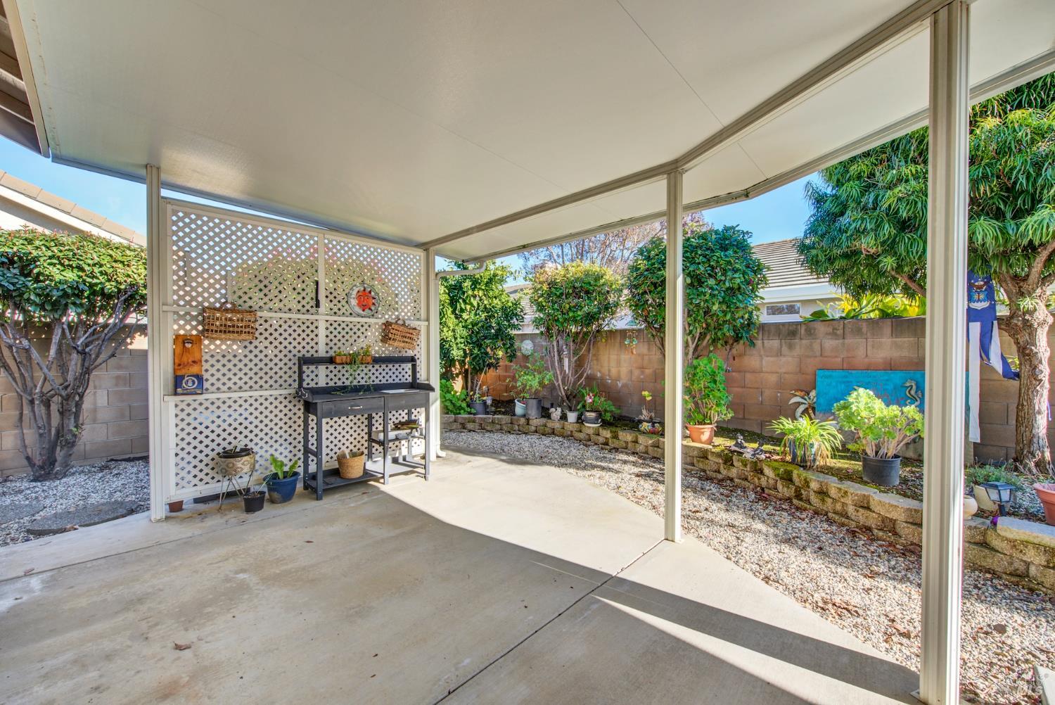 161 Currant Lane Vacaville CA 95687