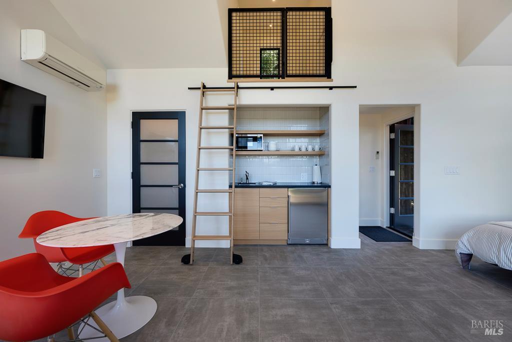 10533 Westside Road Healdsburg CA 95448