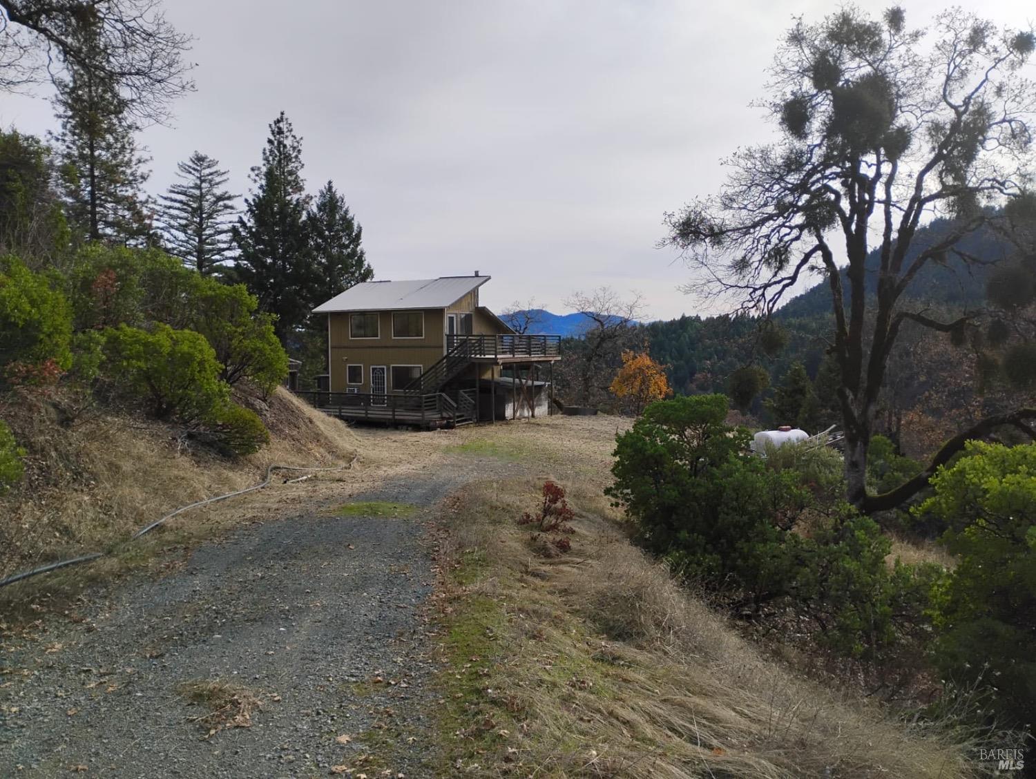 7601 Simmerly Road Laytonville CA 95454