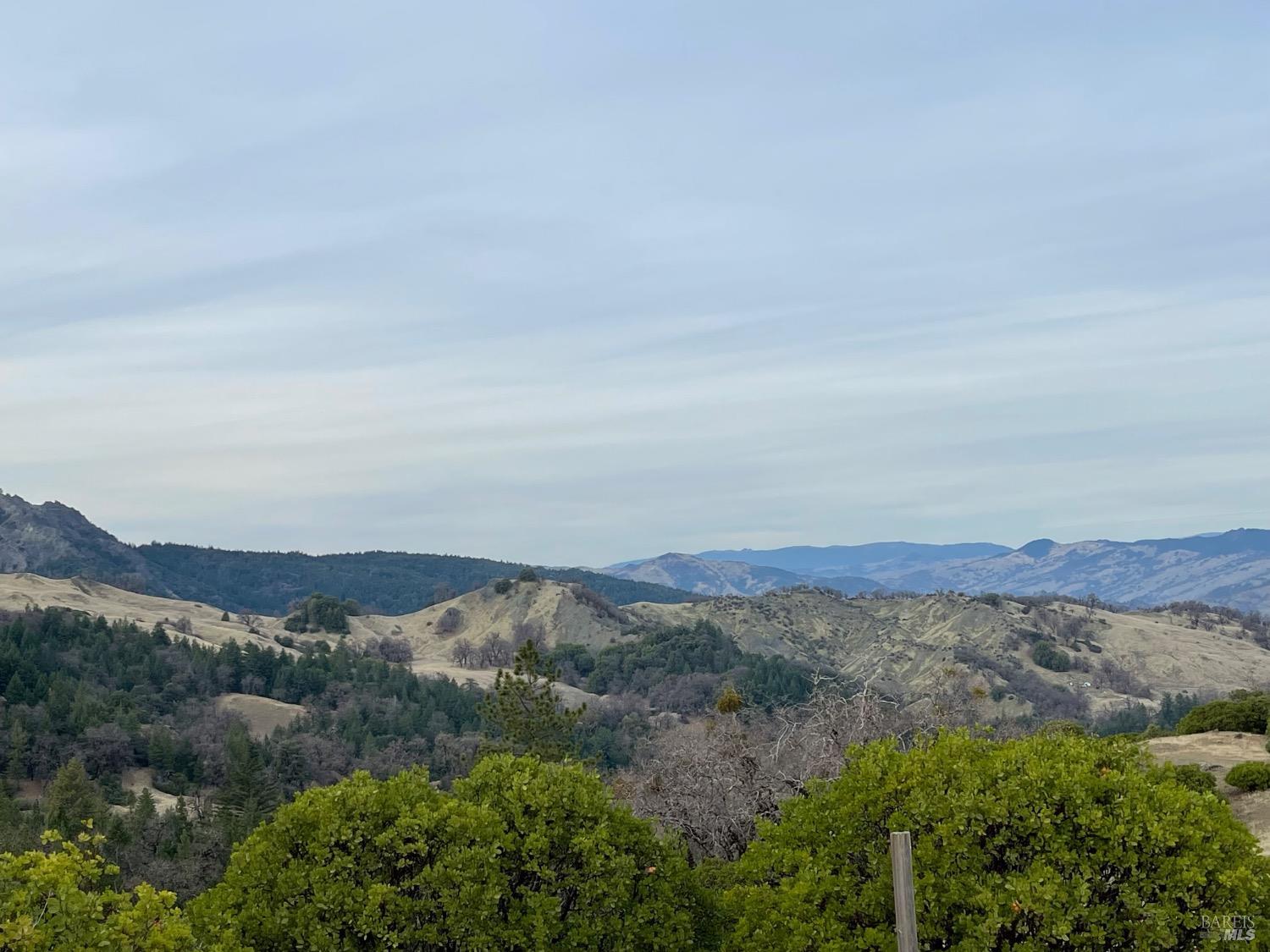 7601 Simmerly Road Laytonville CA 95454