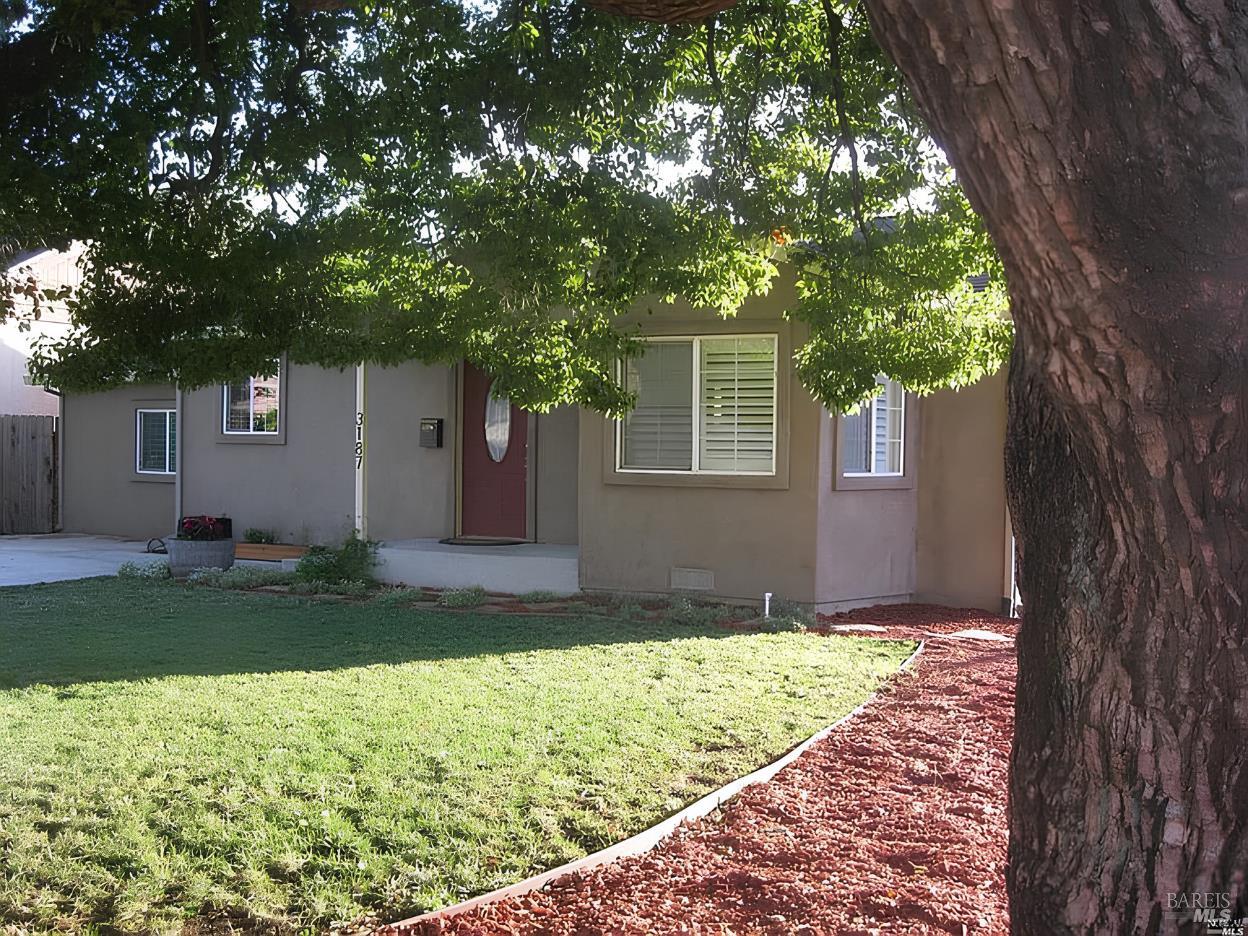 3187 Solano Avenue Napa CA 94558