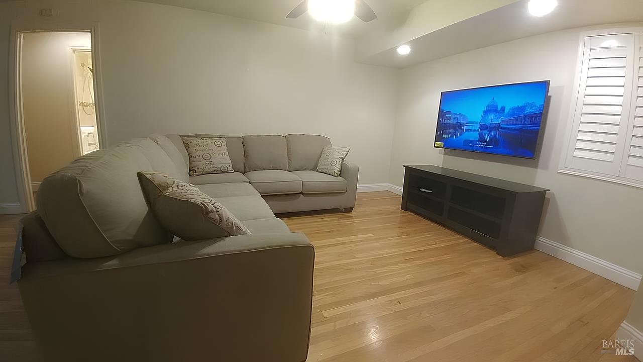 3187 Solano Avenue Napa CA 94558