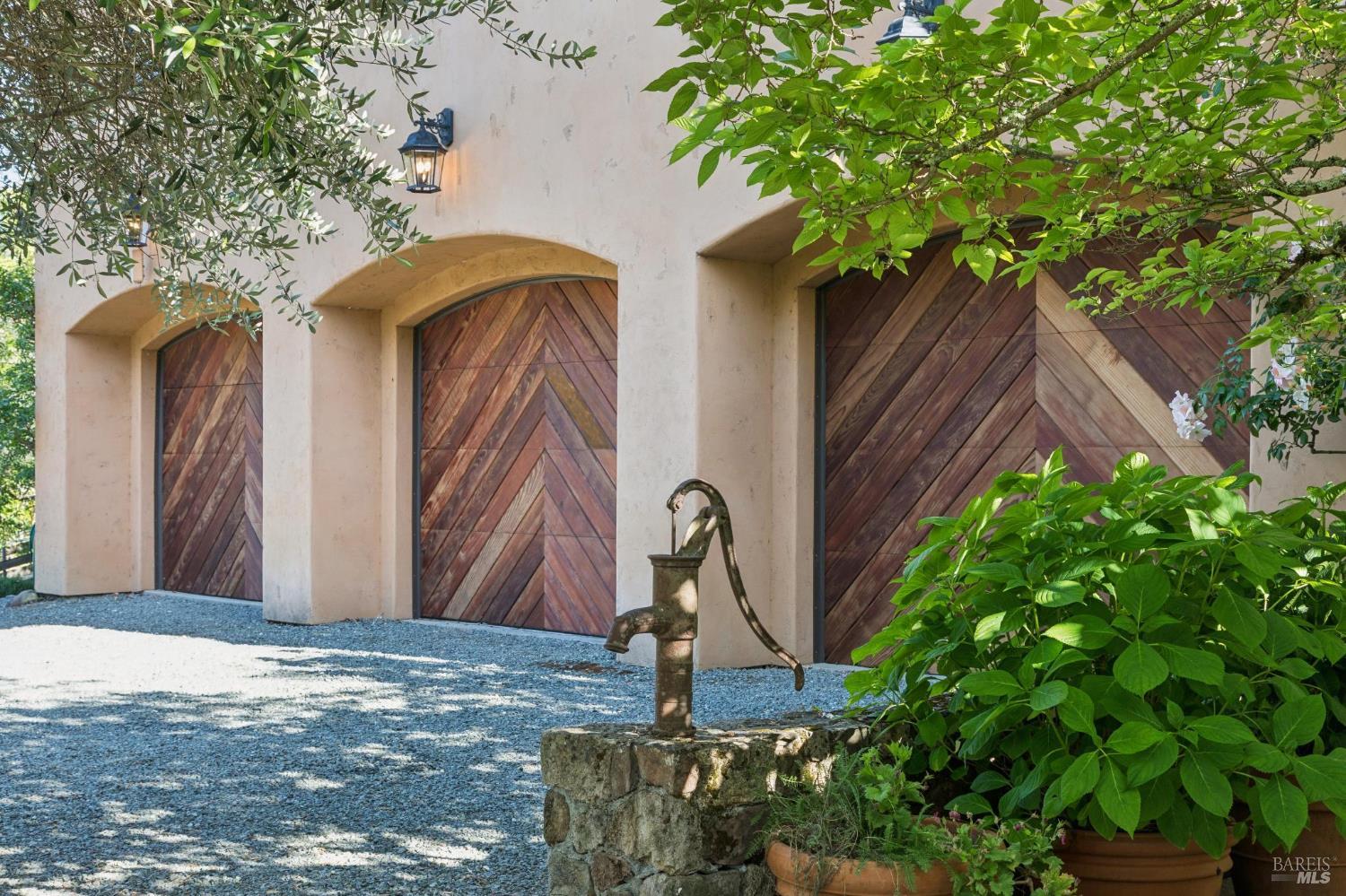 391 Crystal Springs Road St. Helena CA 94574