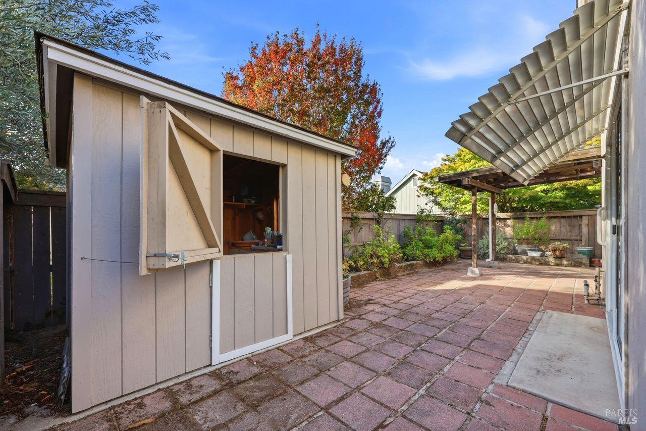 857 Glen Miller Drive Windsor CA 95492