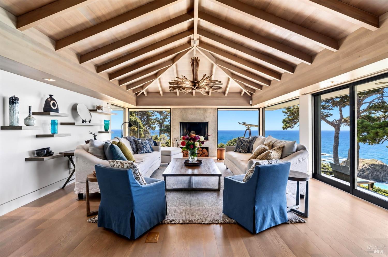 5540 N Highway 1 Little River CA 95456