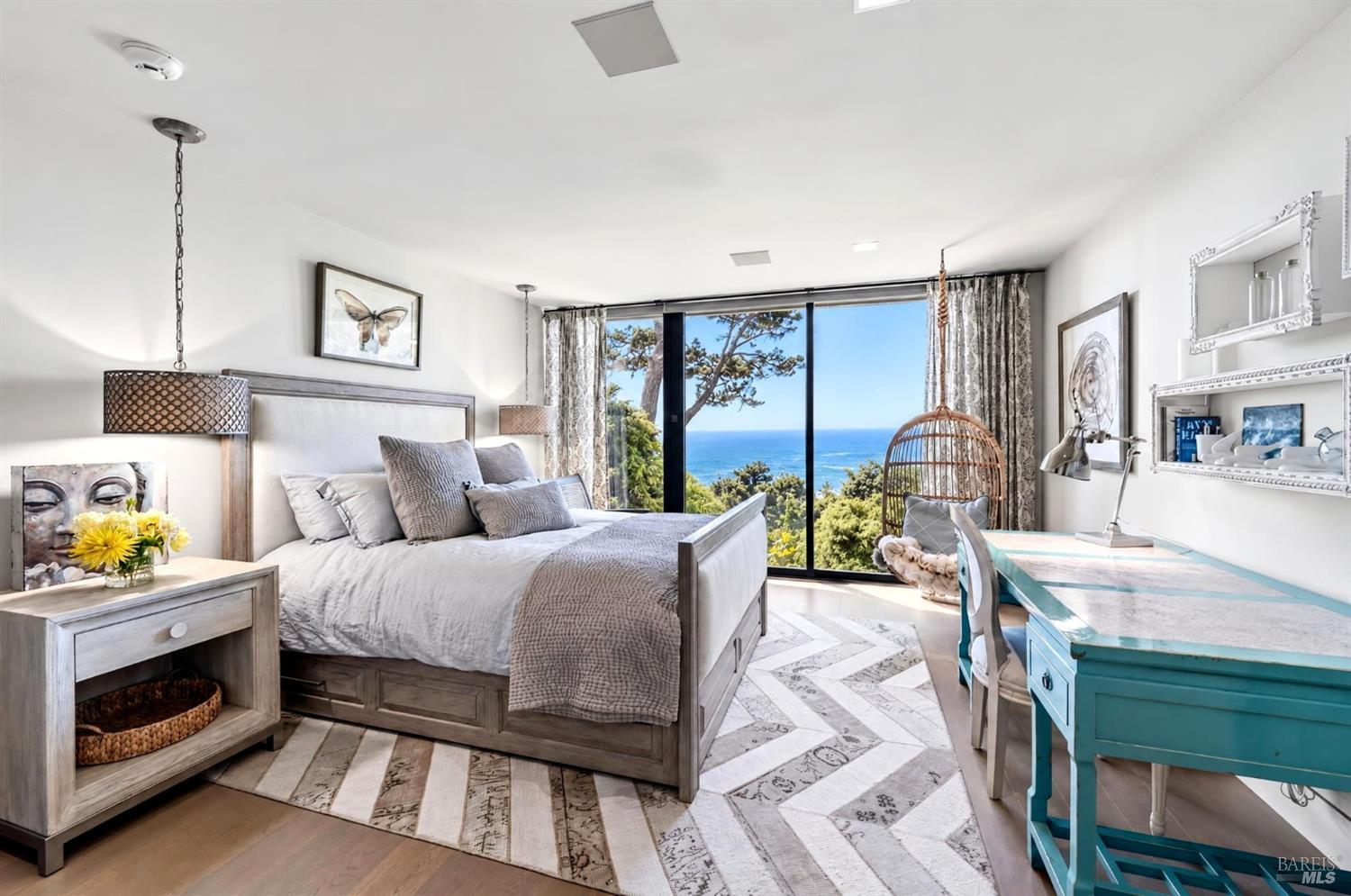 5540 N Highway 1 Little River CA 95456