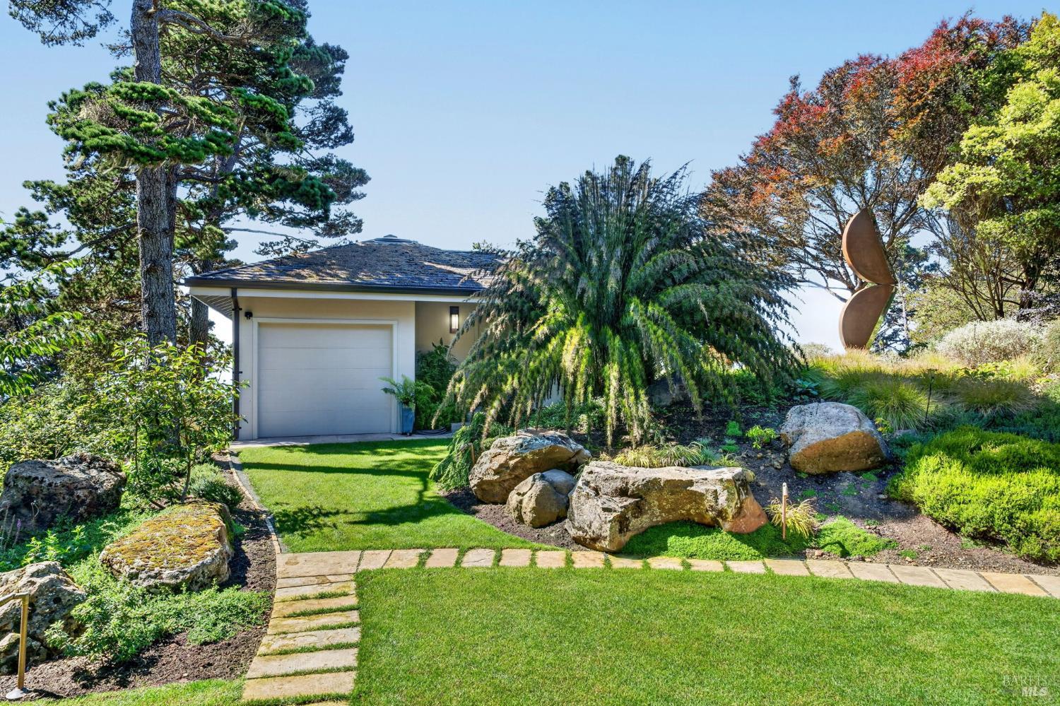 5540 N Highway 1 Little River CA 95456