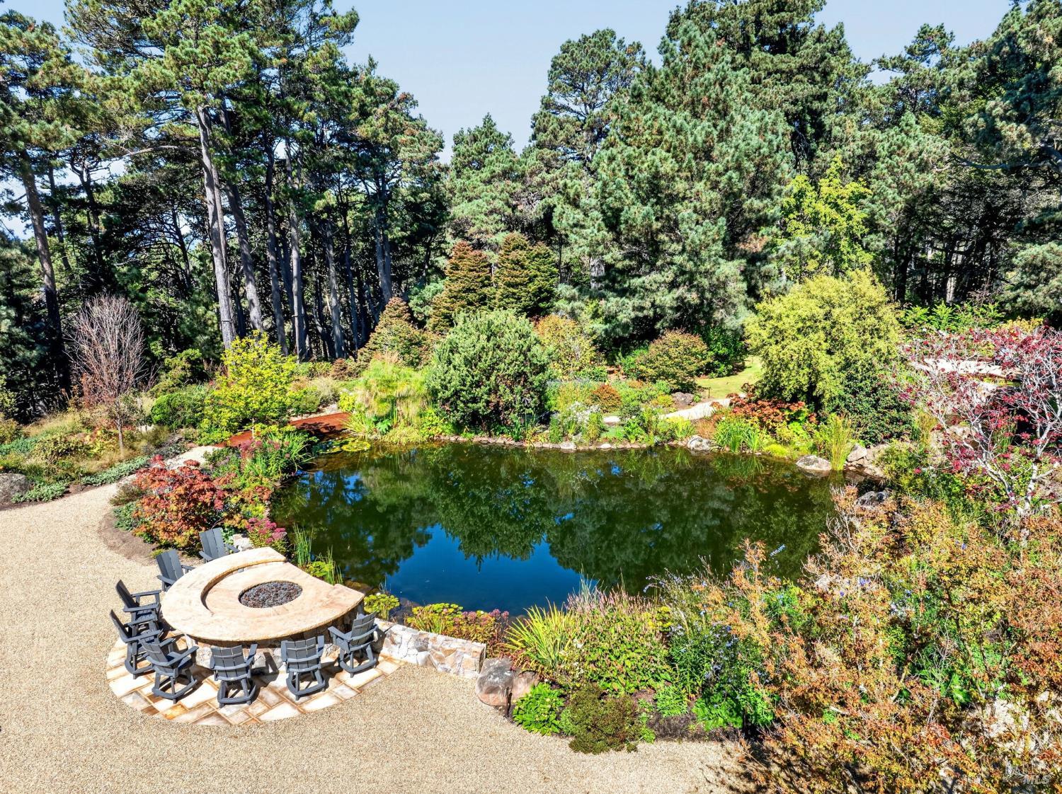 5540 N Highway 1 Little River CA 95456