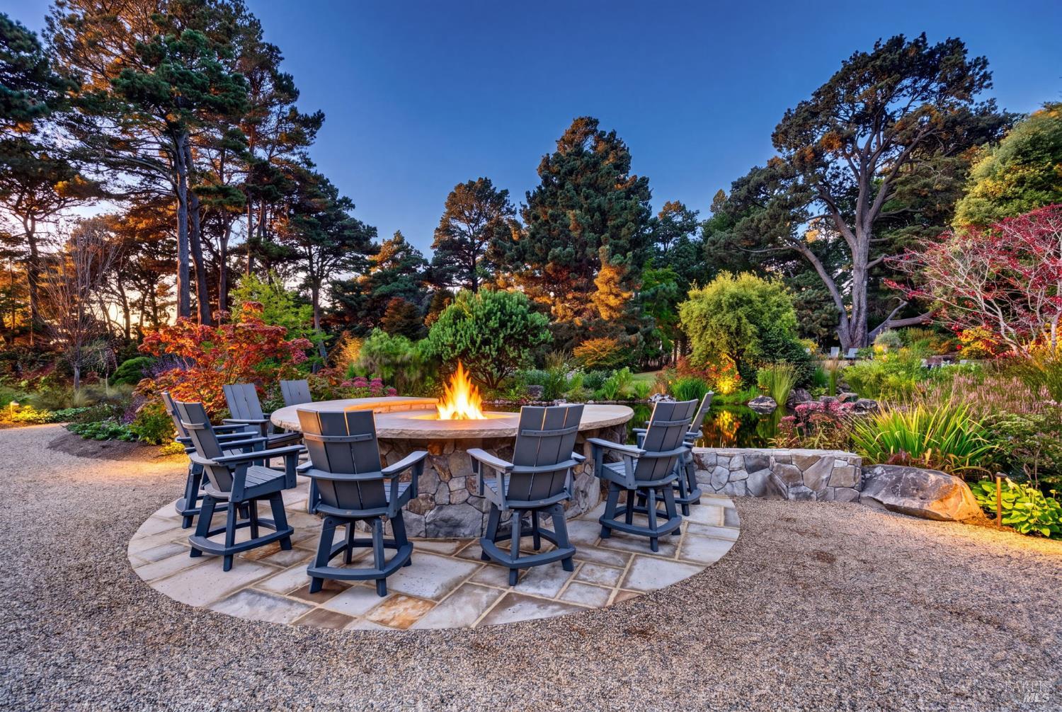 5540 N Highway 1 Little River CA 95456