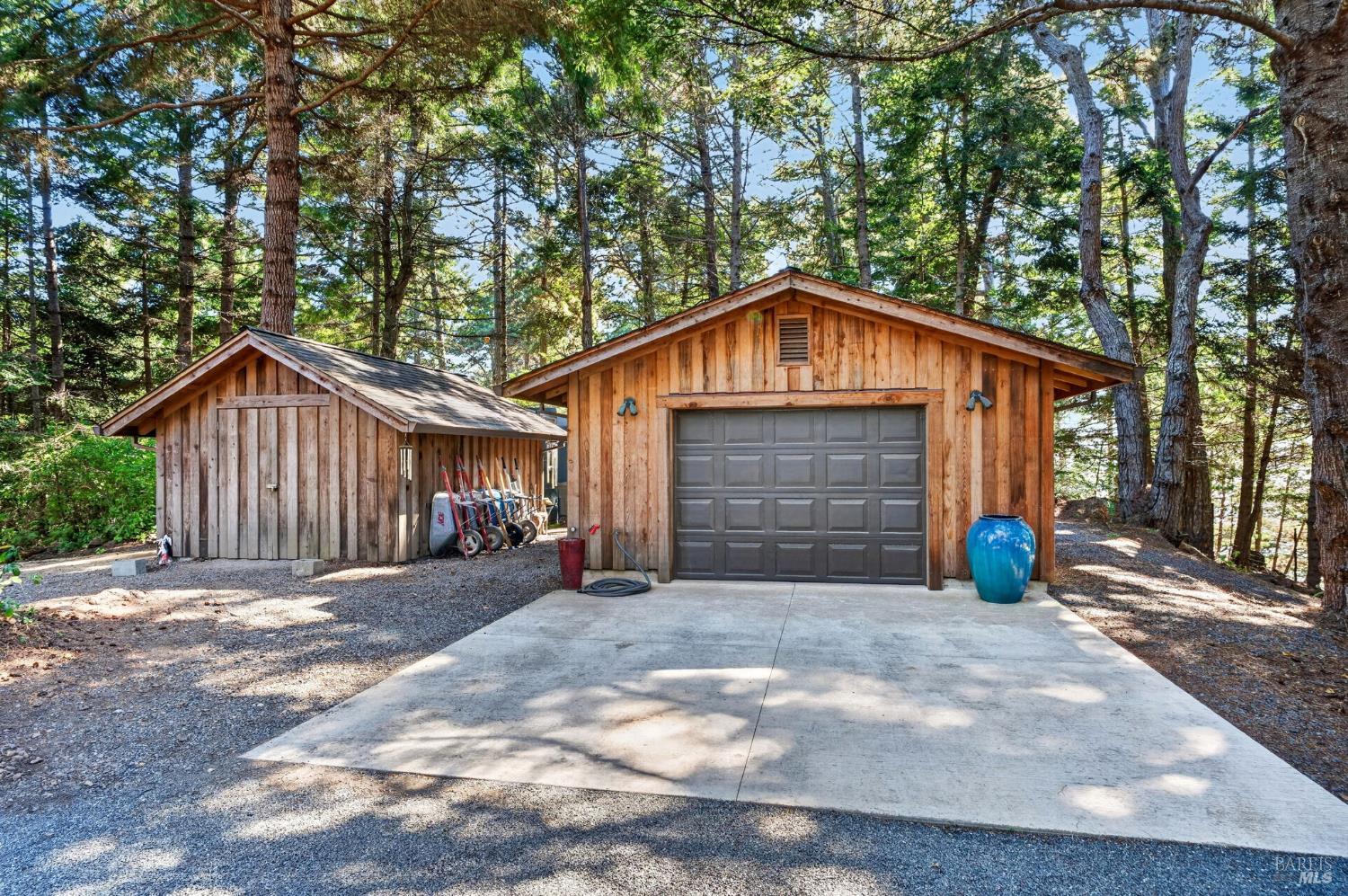 5540 N Highway 1 Little River CA 95456