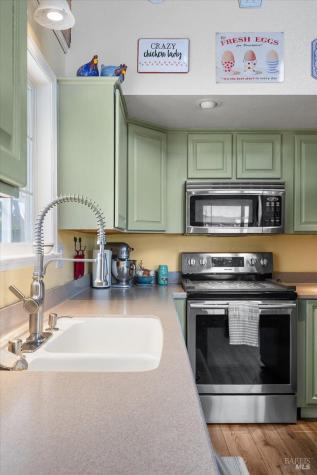 166 Davis Lane Penngrove CA 94951