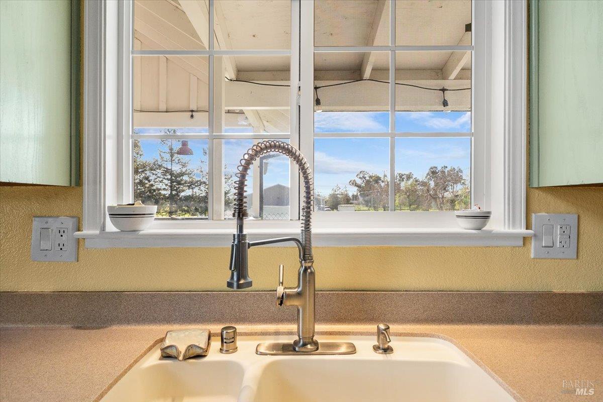 166 Davis Lane Penngrove CA 94951