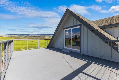 166 Davis Lane Penngrove CA 94951