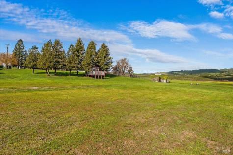 166 Davis Lane Penngrove CA 94951