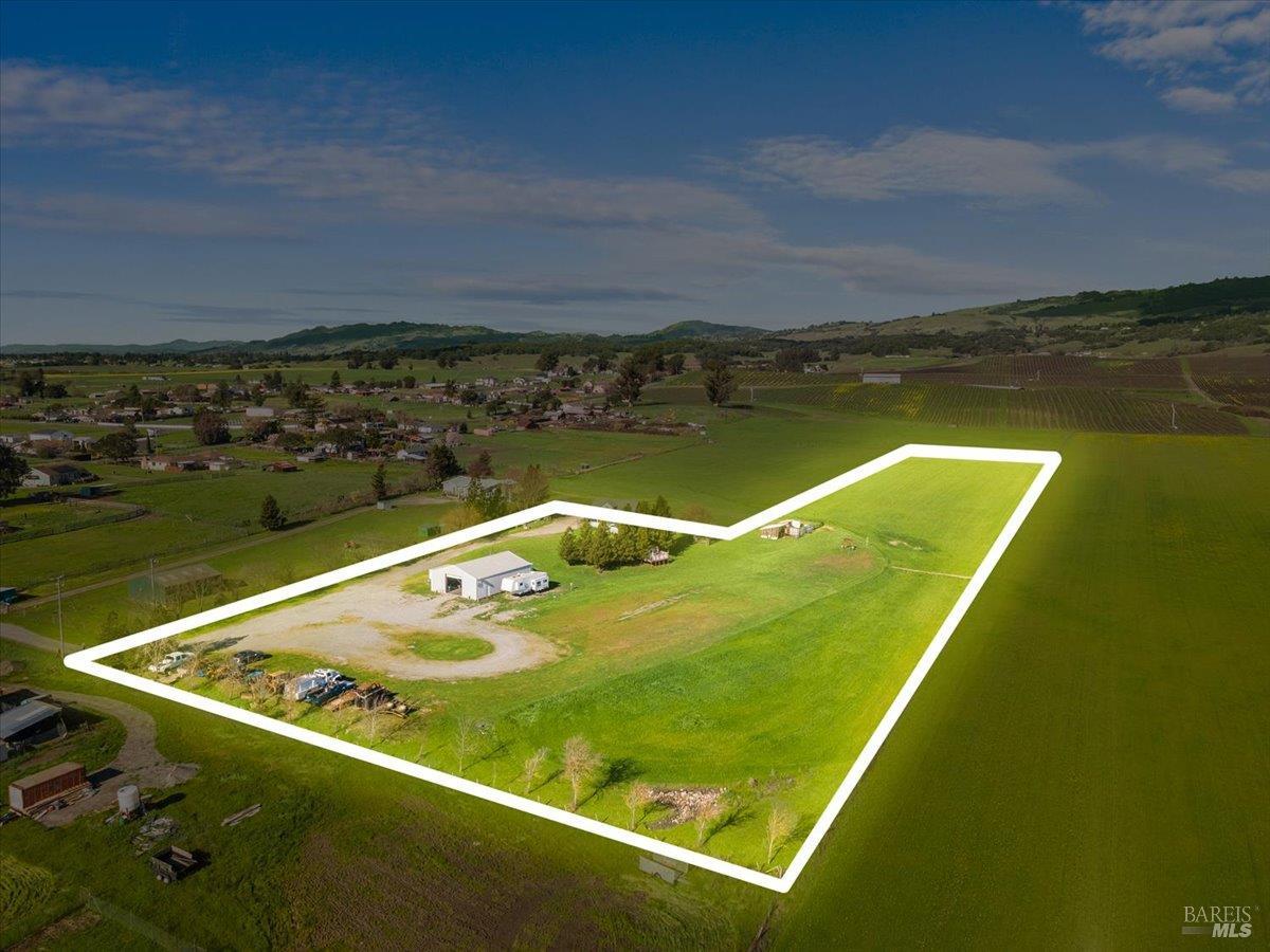166 Davis Lane Penngrove CA 94951