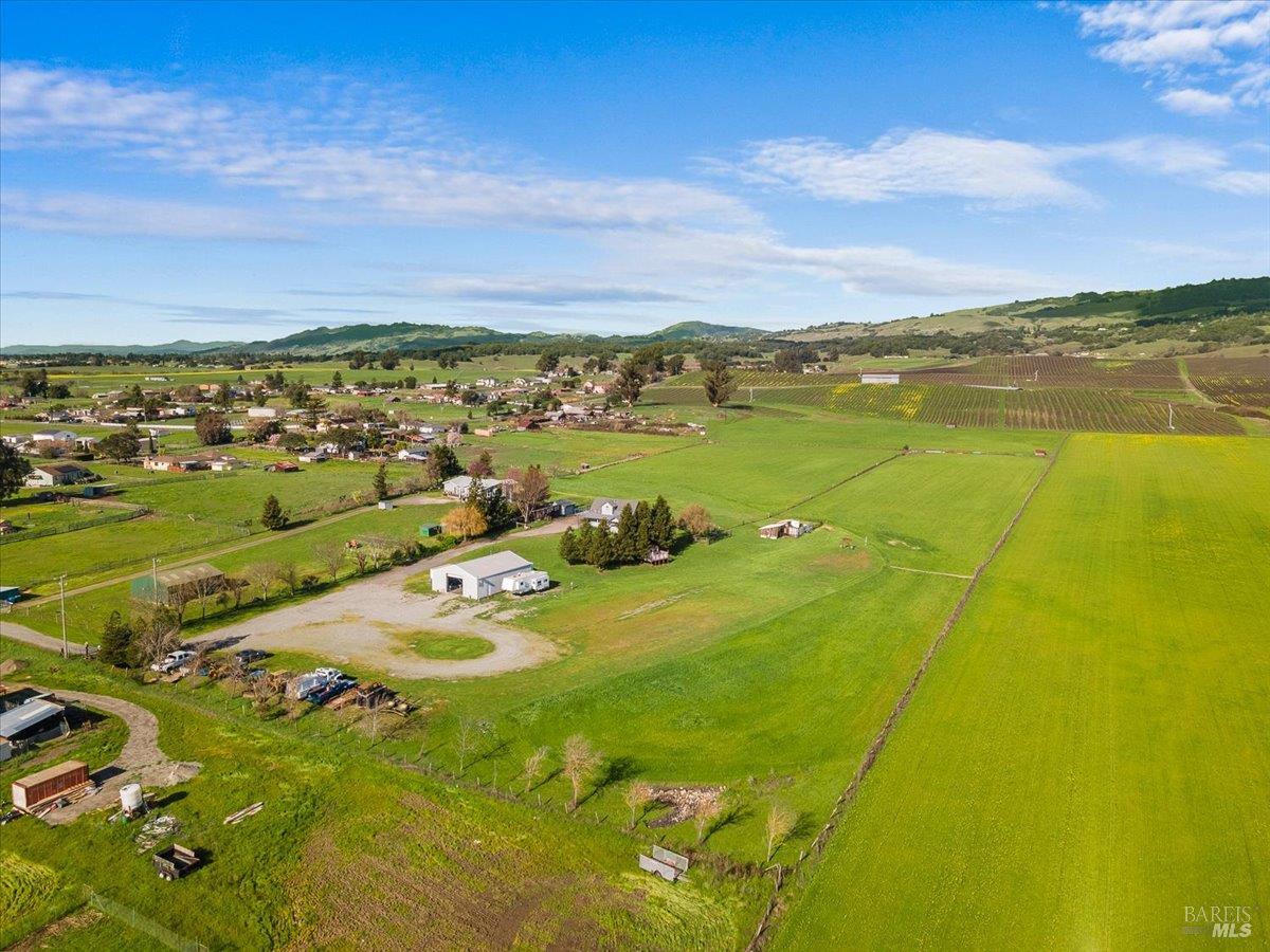 166 Davis Lane Penngrove CA 94951